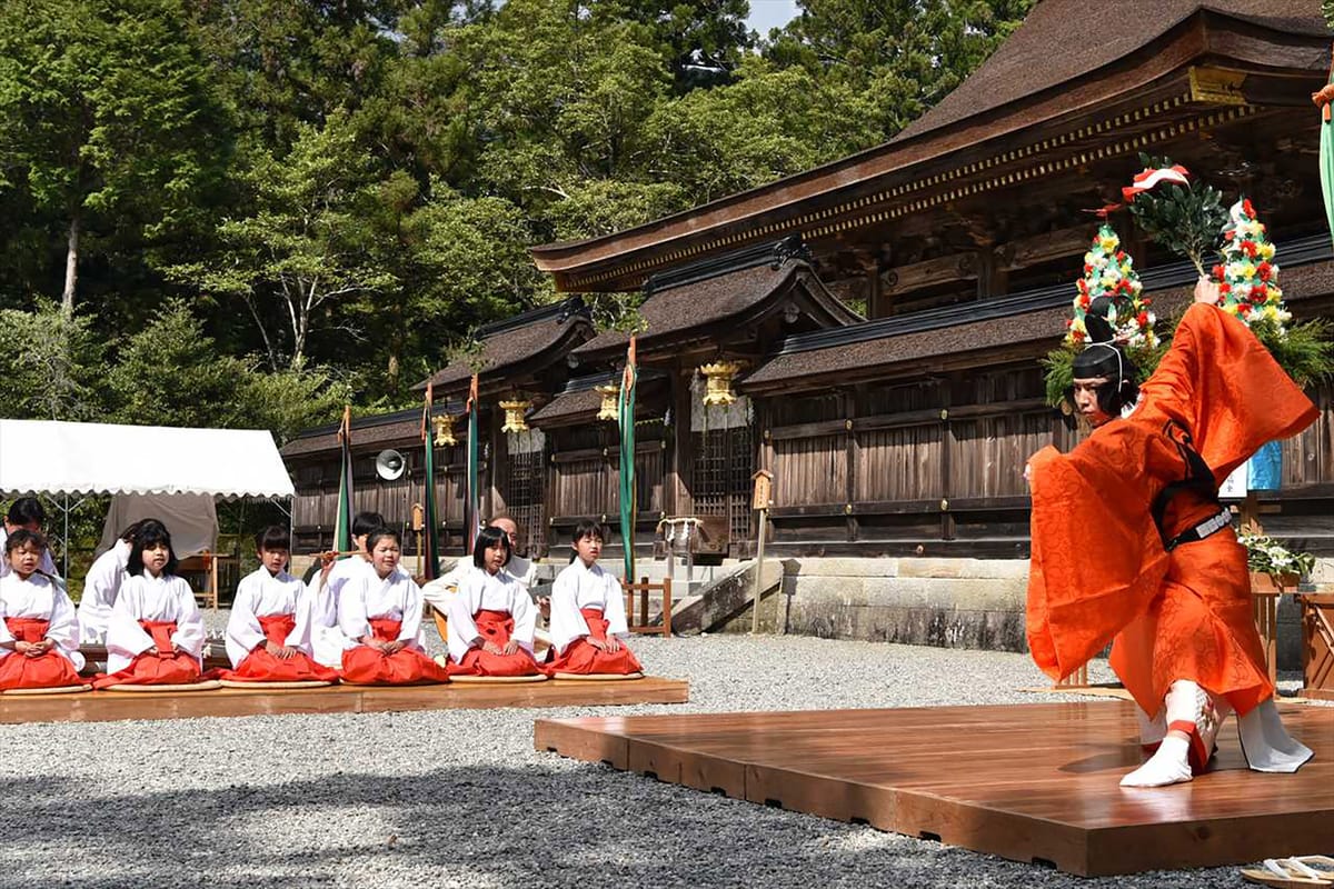 Kumano Hongu Taisha Grand Festival