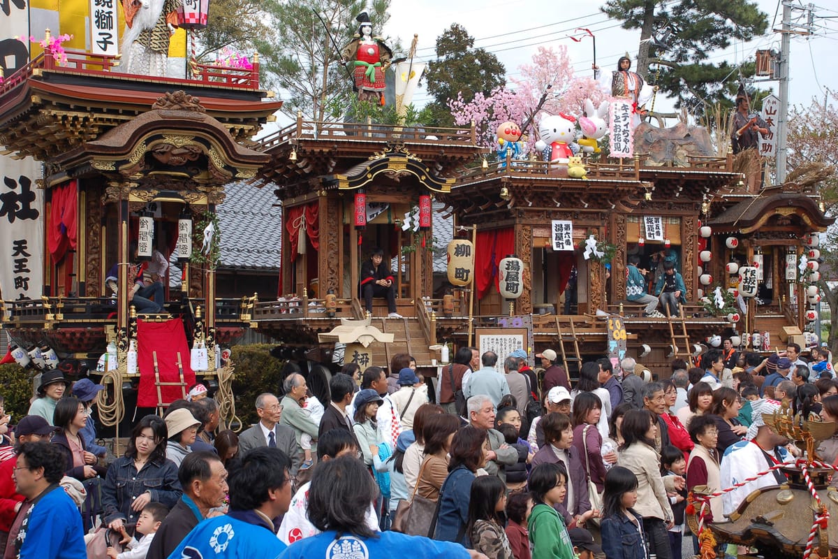 เทศกาลมินาคุจิ ฮิกิยามะ (Minakuchi Hikiyama Matsuri)