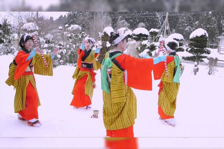 田植え餅つき踊り