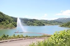 Tourist destination images of Gassan Lake's Great Fountain(2)