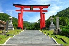 湯殿山神社（出羽三山神社）の観光地画像(3)