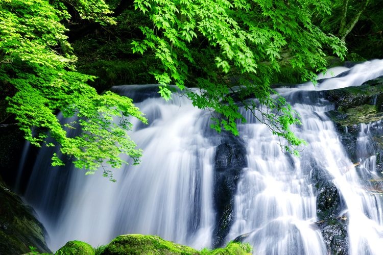 Tourist destination images of Koryuta Falls(3)