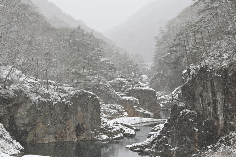 Tourist destination images of Ryuoukyo Gorge(3)