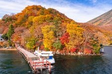 Tourist destination images of Lake Chuzenji(3)