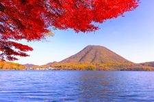 Tourist destination images of Lake Haruna(1)