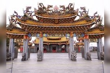 Tourist destination images of Seitenkyu Temple: Where Five Thousand Dragons Ascend(1)