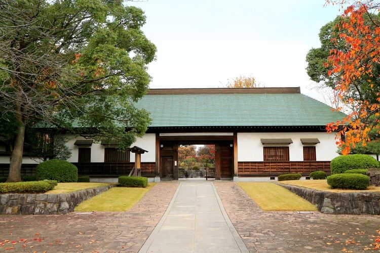 Koshigaya Hanadaen Garden & Hanada Sixth Park