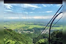 Tourist destination images of Mount Yahiko(2)