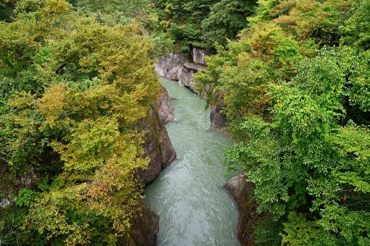 Tedorigawa Gorge