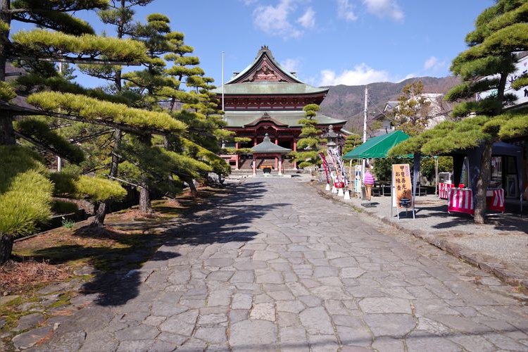 Tourist destination images of Kai Zenkoji Temple(2)