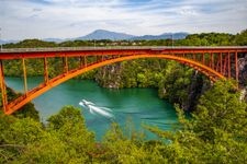 Tourist destination images of Enakyo Gorge(2)