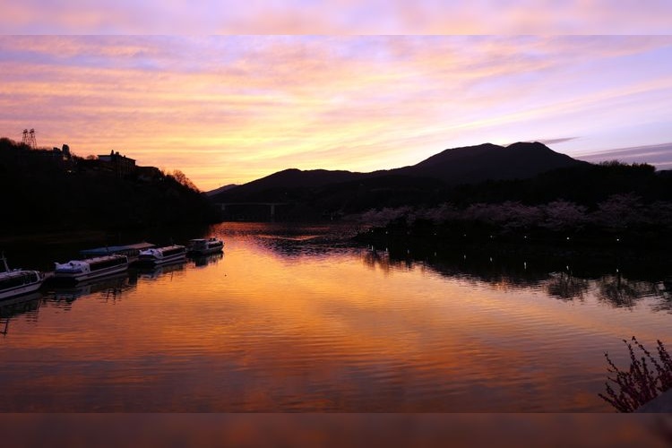 Tourist destination images of Enakyo Gorge(2)