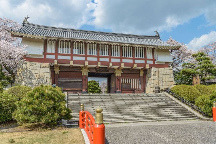 Fushimi Momoyama Castle