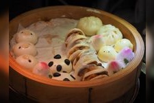 Tourist destination images of Nankinmachi(1)