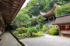 Tourist destination images of Yoshino Mizu-no-Jinja Shrine(1)