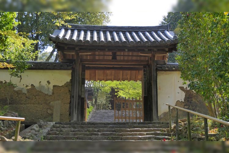 Byakogoji Temple