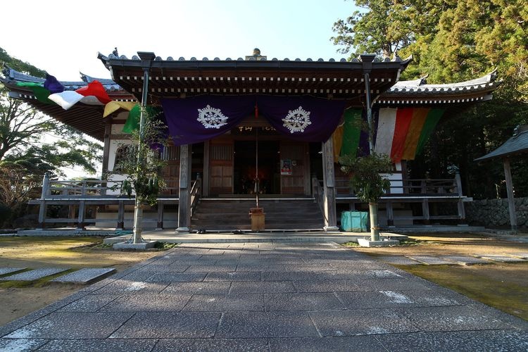 Fukuraku-zanji Temple