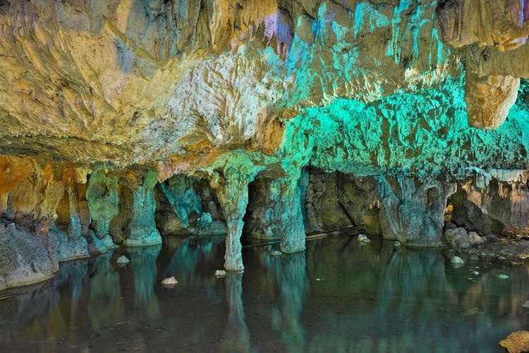 Tourist destination images of Mankeido Cave(2)