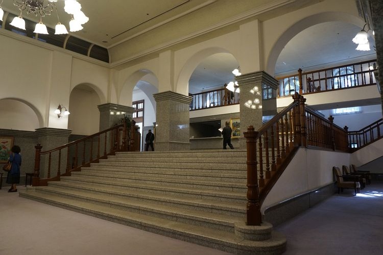 Yamaguchi Prefectural Government Archives (Former Yamaguchi Prefectural Assembly Hall)