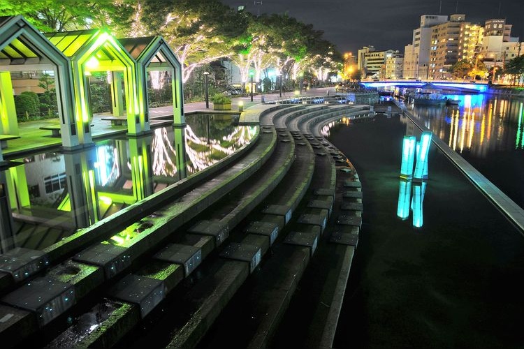 Shinmachi River & Awa Seishi Mizugiwa Park