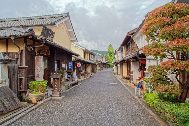 Uchiko Hachinichi-Goku Important Preservation District for Groups of Traditional Buildings