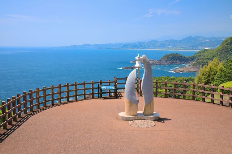 Krusu no Umi (Sea of Crosses)
