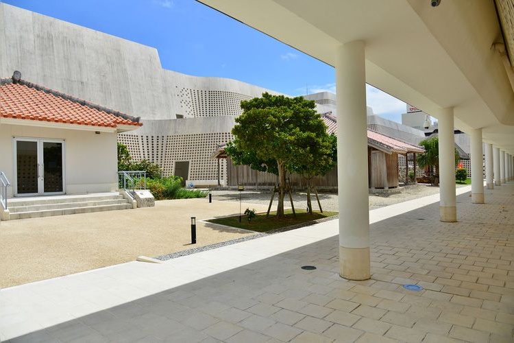 Okinawa Prefectural Museum & Art Museum