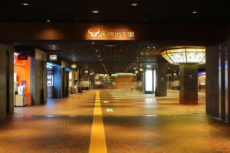 Tourist destination images of Tenjin Underground Shopping Center(2)