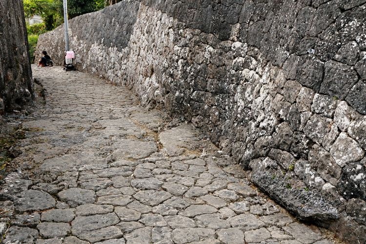 Shuri Kinjocho Cobblestone Path