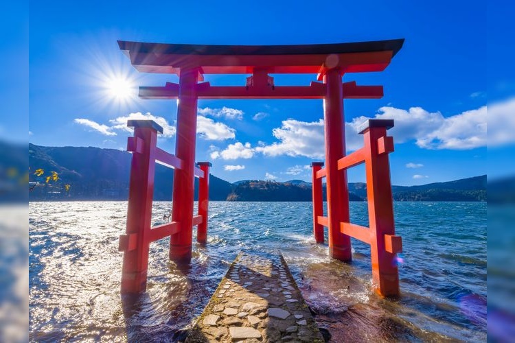 Tourist destination images of Hakone Shrine(2)