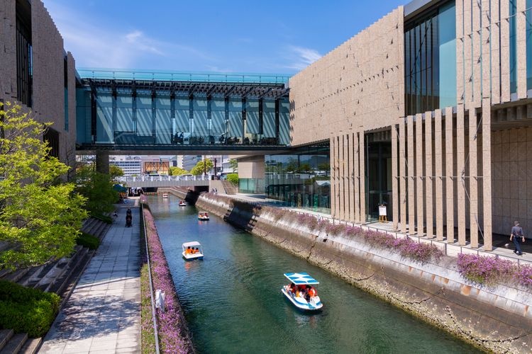 Tourist destination images of Nagasaki Prefectural Art Museum(2)