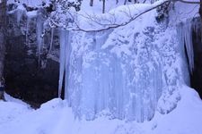 Tourist destination images of Iwaii Falls (Urami-no-taki - Behind-the-Falls)(4)