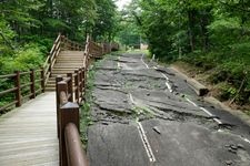 祭畤灾害遗迹（地震遗迹）的旅游景点图片(2)