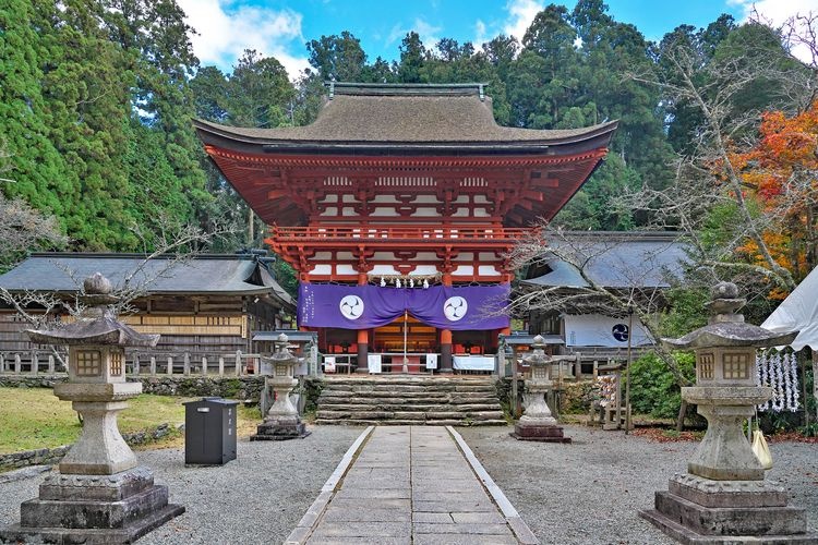 Niutsuhime Shrine