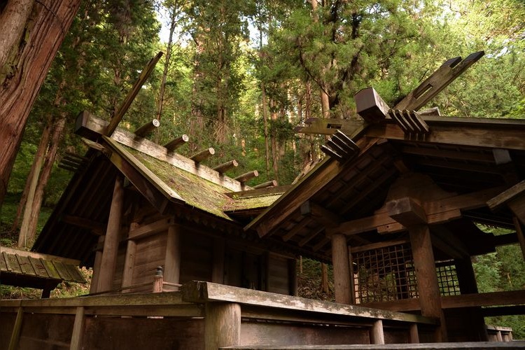 Nishina Shinmei-gu Shrine