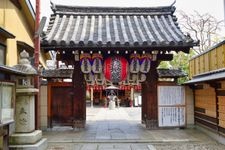 Tourist destination images of Shakuzoji Temple(3)