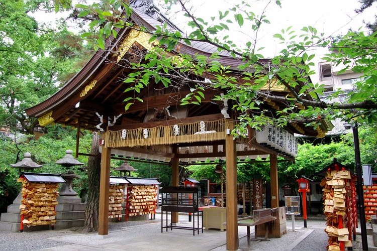 Yasui Konpiragu Shrine