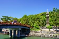 Tourist destination images of Floating Island Thirteen-Story Stone Pagoda(3)