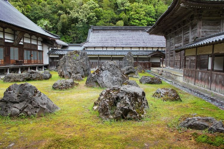 Kokutaiji Temple (臨済宗大本山國泰寺)