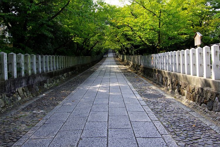 Mukō Jinja Shrine