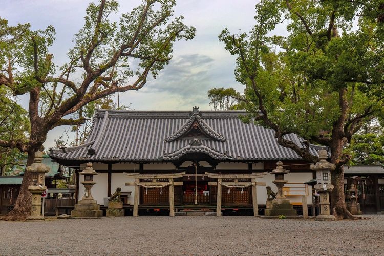 Izumi Anashi Jinja Shrine