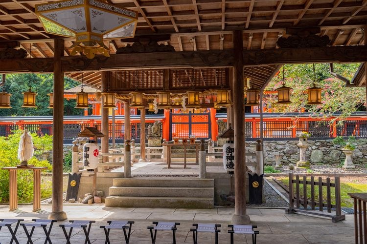 Niu Kankobu Jinja Shrine