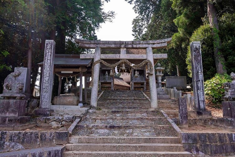 Yoshikawa Hachimangu Shrine