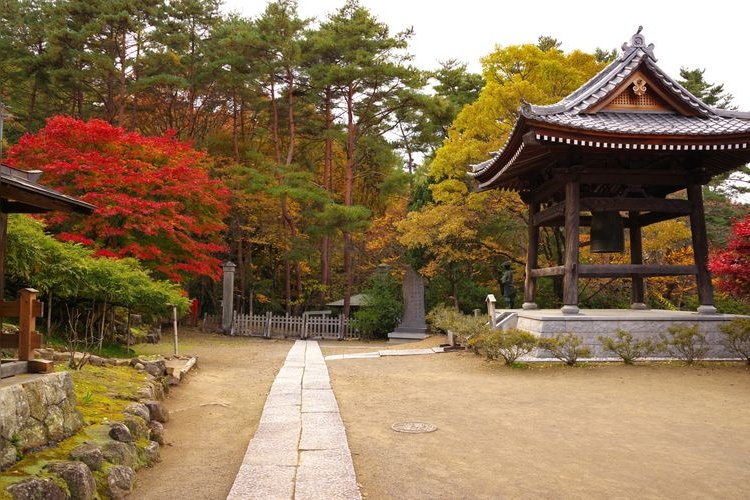 젠잔지(前山寺)