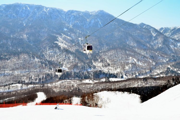 Okushiga Kogen Ski Resort