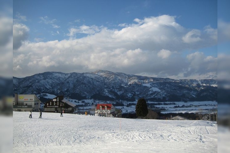 Maiko Snow Resort