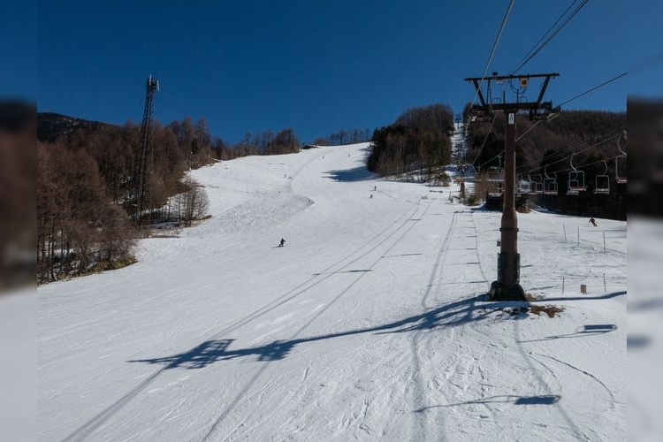 สนามสกี Nomata Pass (Nomata Togep Ski Resort)
