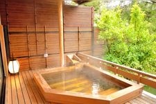 Tourist destination images of Yamanaka Onsen(2)