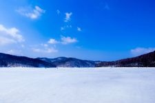 Tourist destination images of Iwato Lake(4)