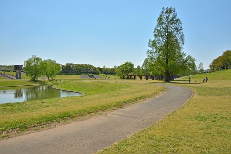 Ōmiya Dai-ni Kōen (Ōmiya Second Park)